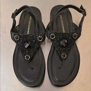 Arturo Chiang leather bead embellished thong sandals 7.5